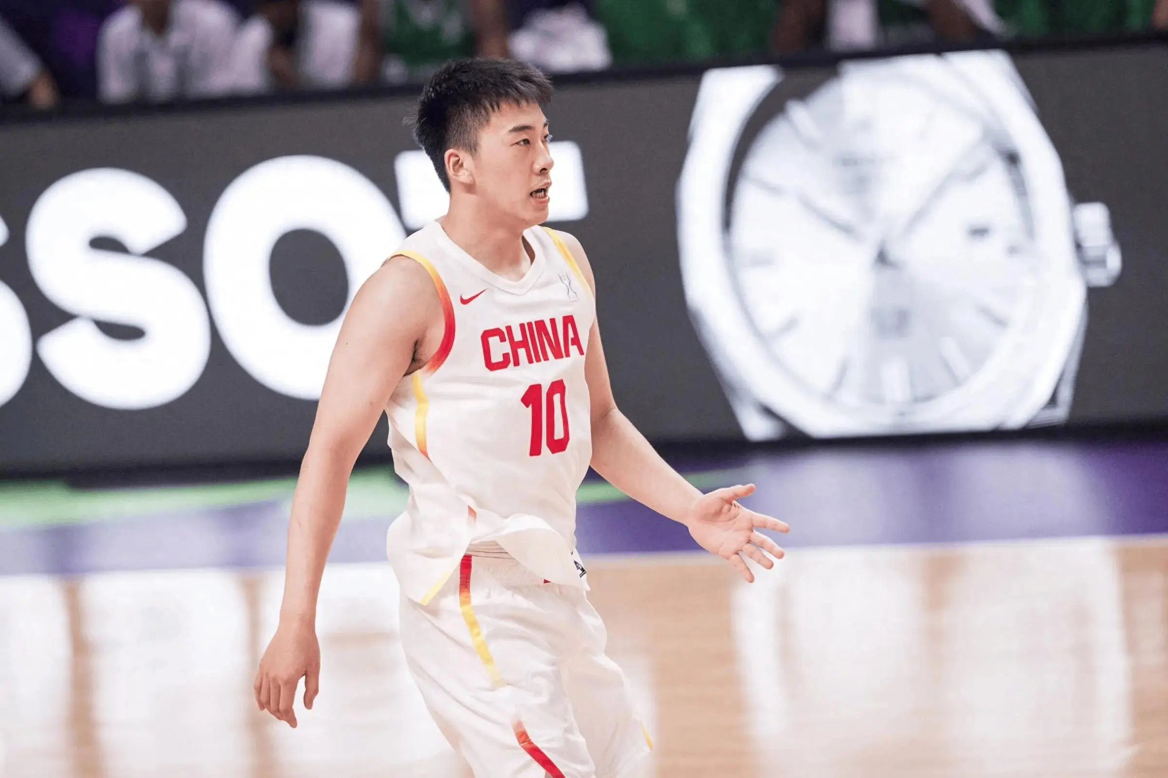 中融证券 确定缺席！王俊杰做出意外决定，辽宁男篮该醒了