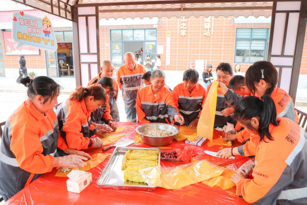 伍洲配资 福建泉州市总工会：“工”心护“橙”&#32;情暖刺桐